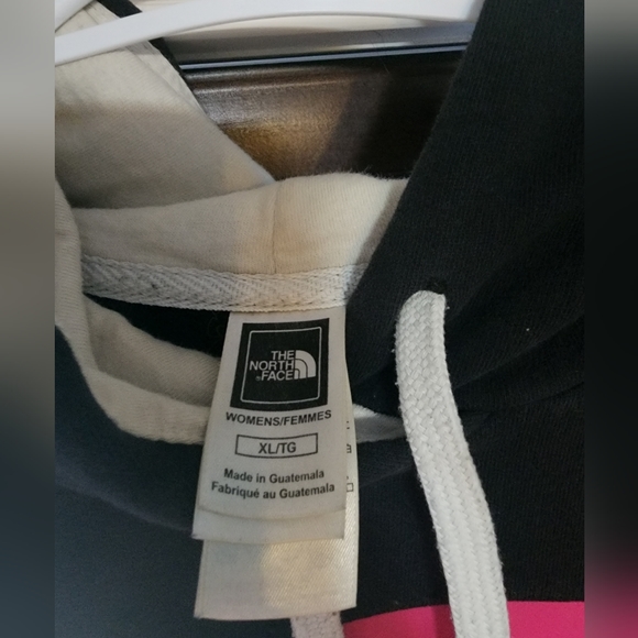The North Face Pull Over Hoodie - Picture 2 of 3
